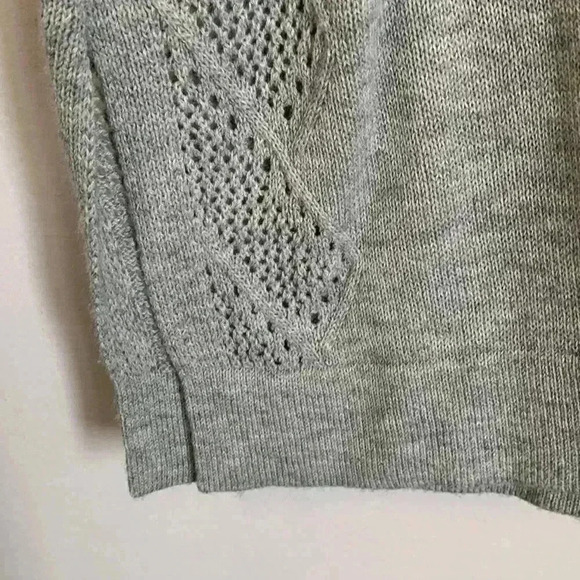 Bellini delicate knit sweater with 3/4 sleeves and v neck - Picture 3 of 8